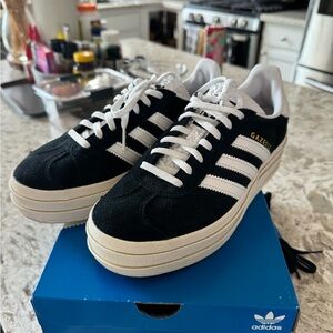 Adidas gazelle bold women size 5.5
